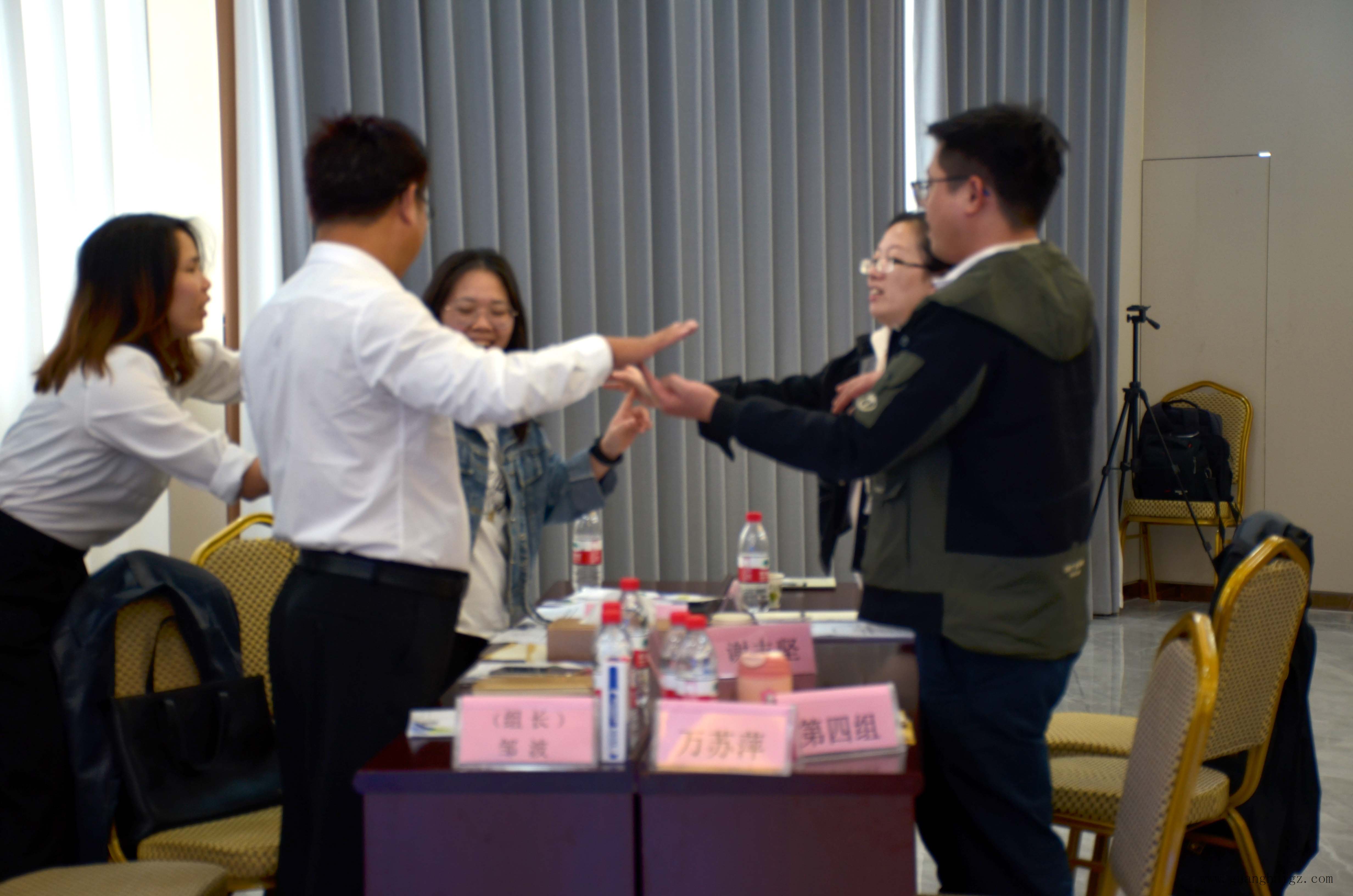 �ײ���-׷�󿵽�,����һ������