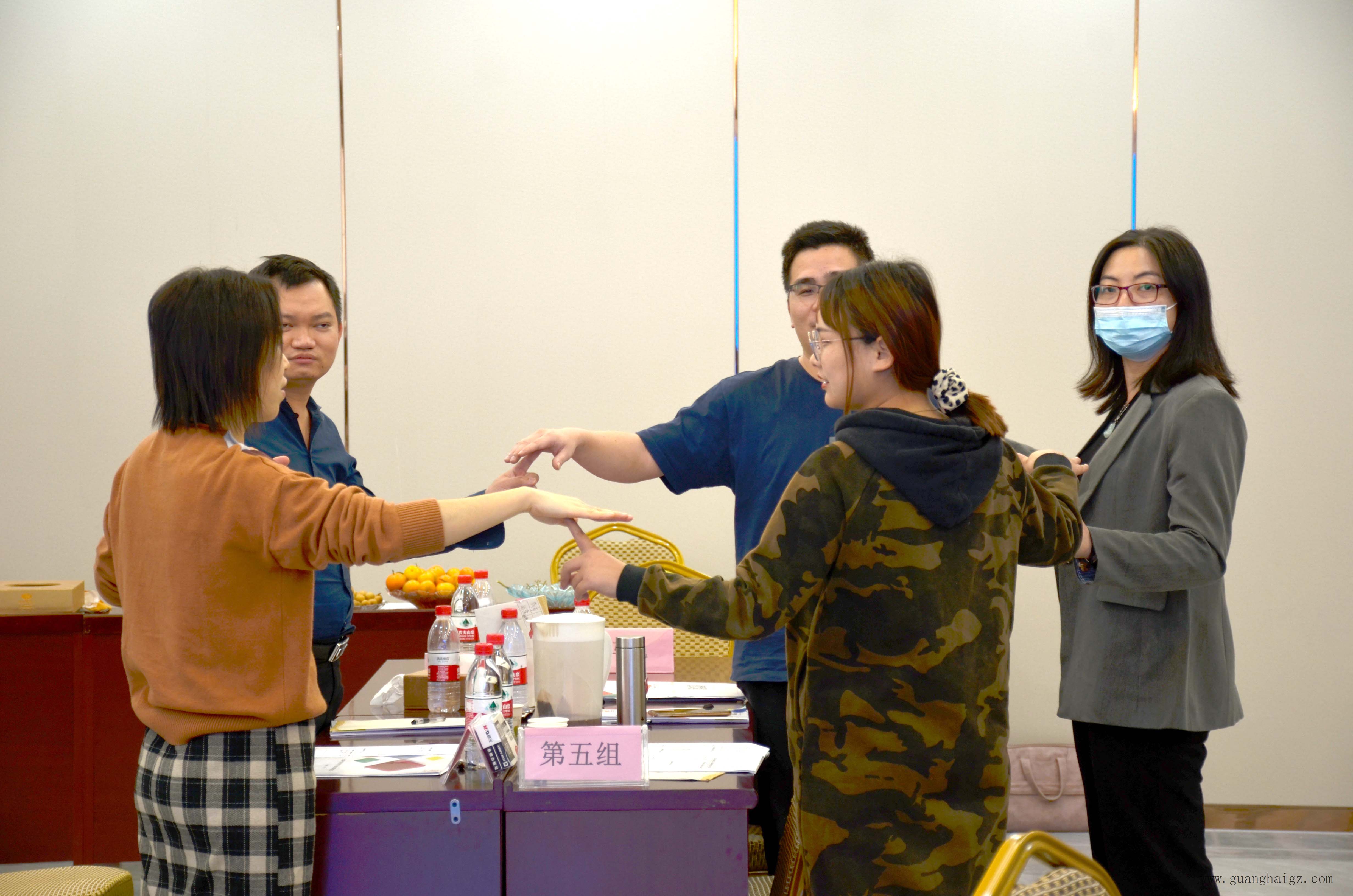 �ײ���-׷�󿵽�,����һ������