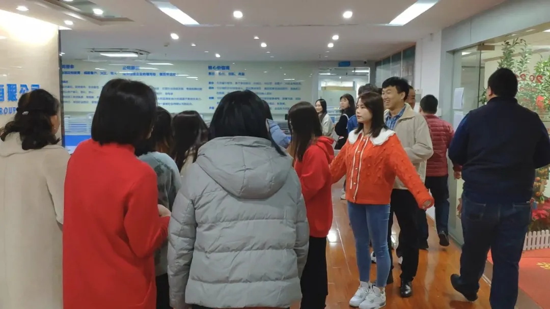 �ײ���-׷�󿵽�,����һ������