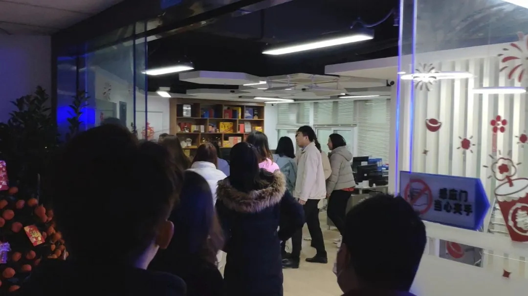 �ײ���-׷�󿵽�,����һ������